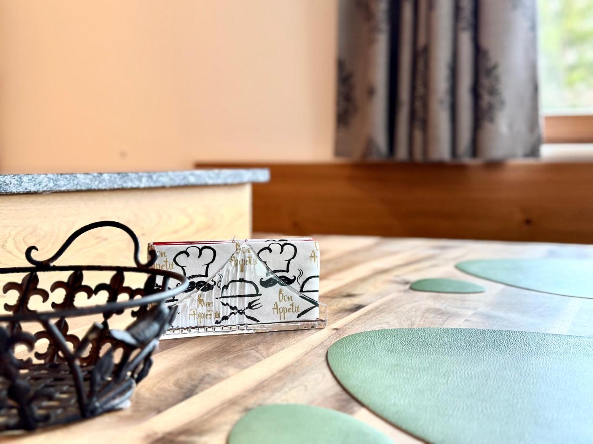 Brunnwirt Essen & Wohnen Apartment ฟุชเชิล อัม ซี ภายนอก รูปภาพ